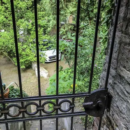 Domecek U Zoo Apartment *